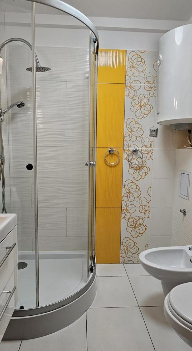 Holiday Home Slavia New 11 Z Antresola I Balkonem Przy Plazy Miedzyzdroje Ngoại thất bức ảnh